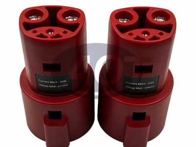 Type 2 vers prise domestique, adaptateur EV : Guide pour la recharge des Rocks-e e-motos e-ATVs e-trottinettes électriques e-vélos