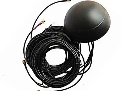 Technical standards for a professional dipole antenna in radio systems