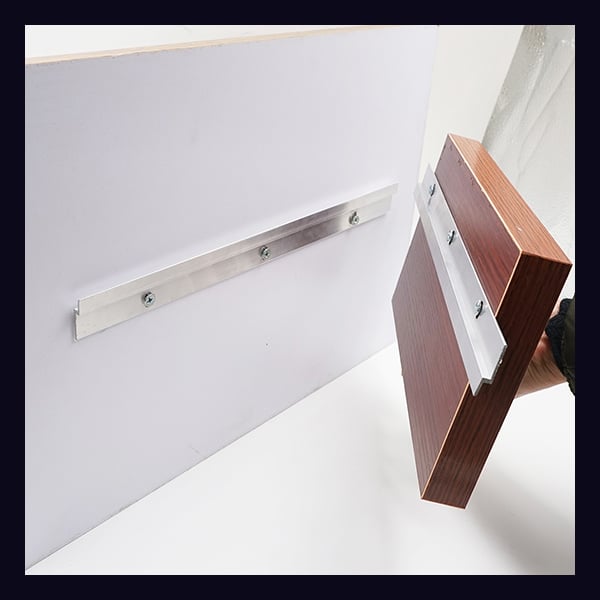 Say goodbye to messy piles of papers with the 1 2 z clip