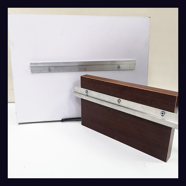 Securely Hang Your Items with Confidence using Z Clips
