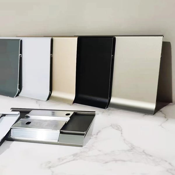 Aluminium Floor Skirting in Service and Quality