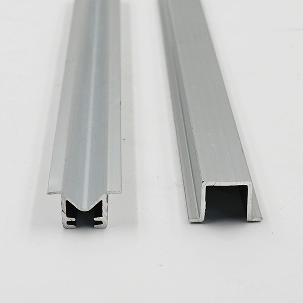 Bezpečnosť v dverách z aluminiového profilu