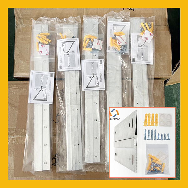 Modern and Sleek Design with Glass Z Clips