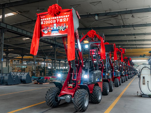The 2000th unit of AOLITE New Energy Electric Loader rolled off the production line and delivered: Review, current situation and prospects