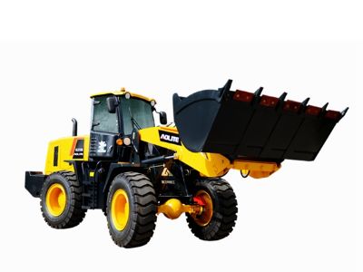 Off-Lease or Trade-In Telehandlers Available Through Direct Channels