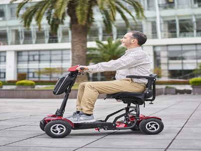 Trottinettes homologuées pour les compagnies aériennes : Batterie amovible conforme à la FAA