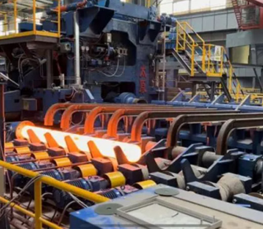 В компании Shandong Changshengda Steel Co., Ltd. демонстрационная производственная линия интеллектуального производства бесшовных стальных труб диаметром 258 мм вошла в завершающую стадию.