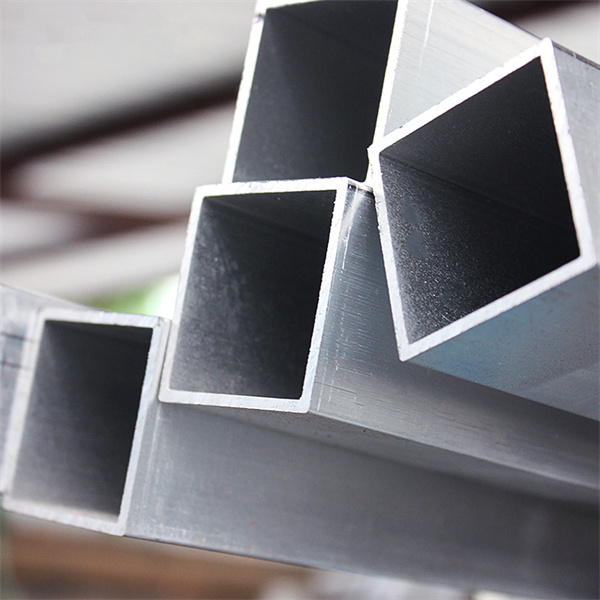 Pag-explore sa Mga Dugang nga Adunay Advantage sa Aluminum Square Pipe alang sa Pagtuhay