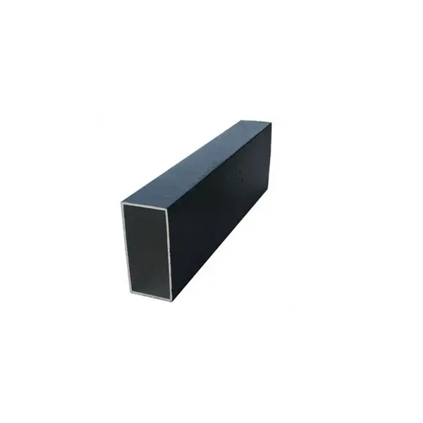 Tecniche per Lavorare con il Tubo Rettangolare in Alluminio