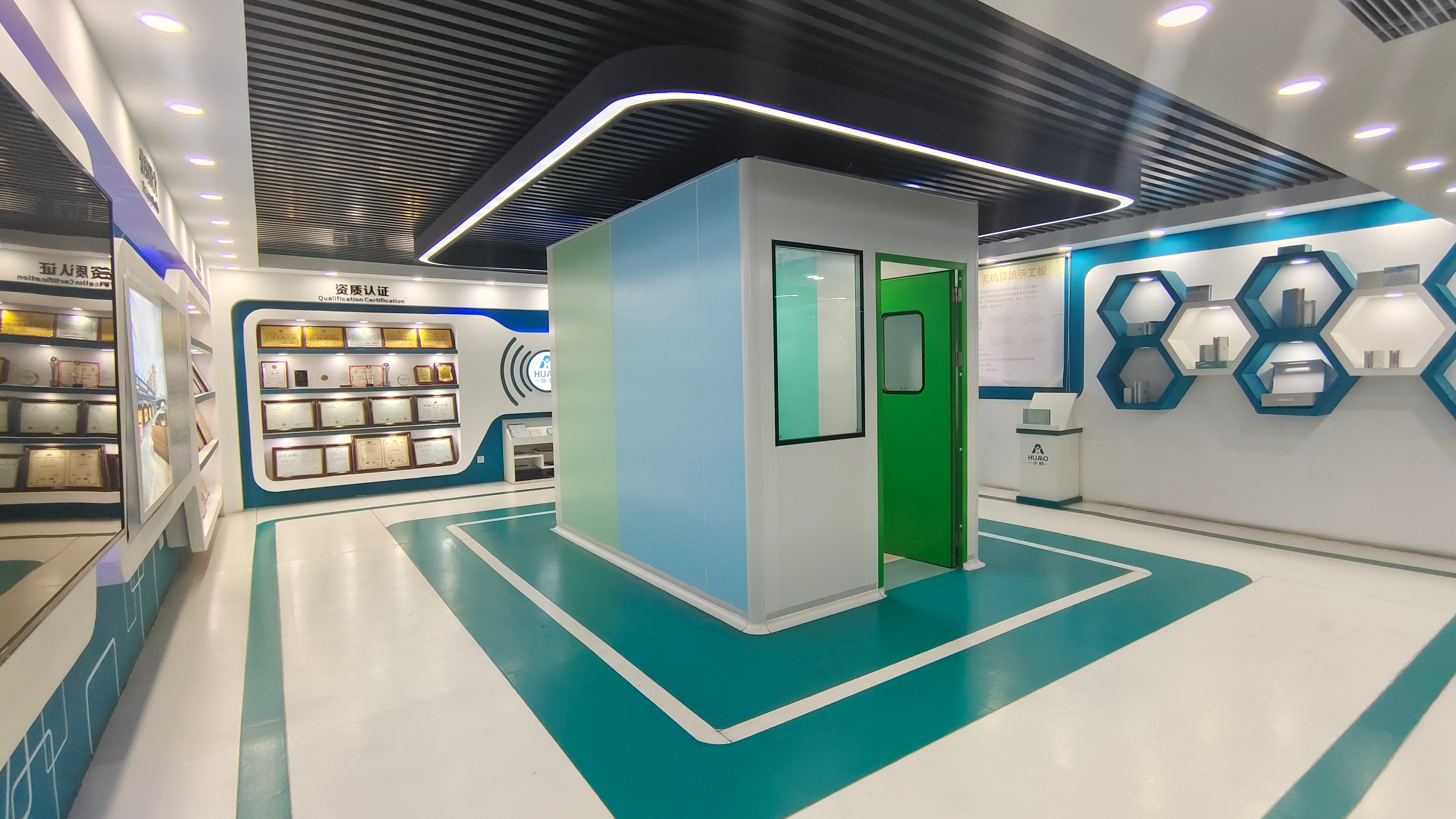 Factory Manufacture Various Metal Polyurethane Foam Wall Pu Roof Sandwich Panel manufacture