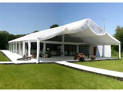 What Makes Aluminum the Best Material for Touring Stage Trusses