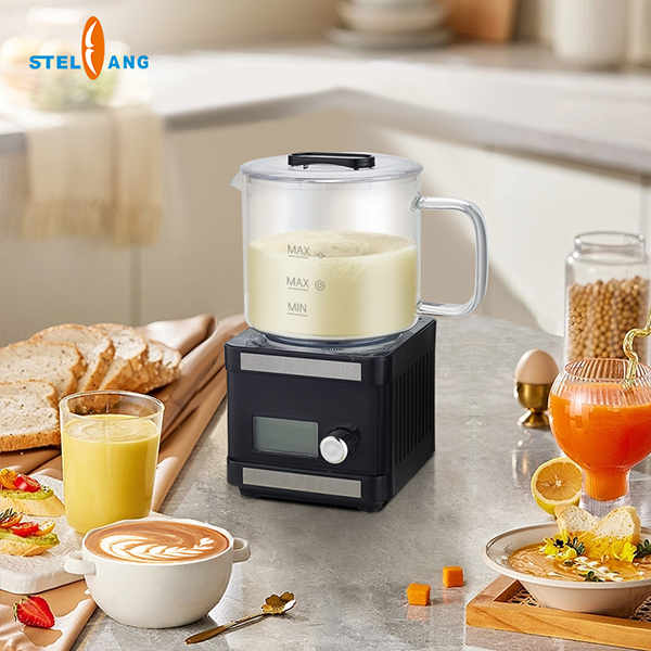 Erleben Sie köstlich schaumige Getränke mit dem Nespresso Milchfroher