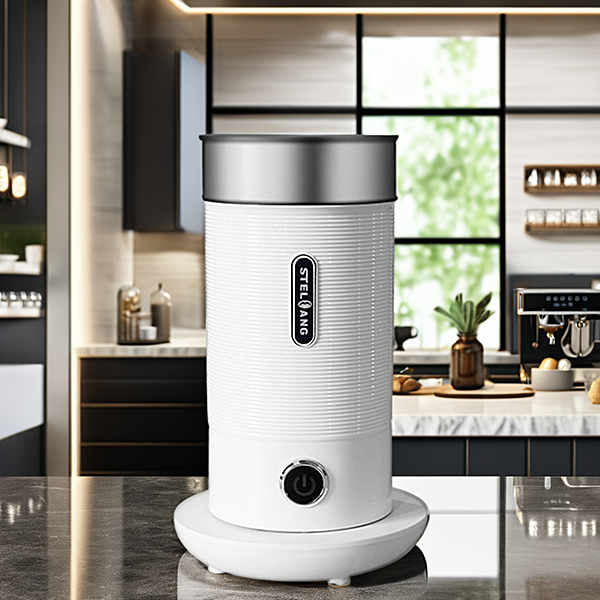 Say goodbye to clunky and expensive coffee machines with our portable milk frother.