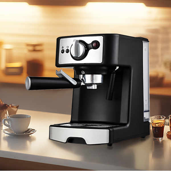 Sabihin paalam sa mahal na tindahan ng kape gamit ang makinang kape na may equipment na bulilit