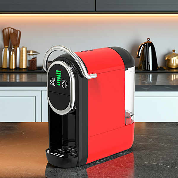 Verschönere deine Küchendekoration mit einer stylischen roten Kaffeemaschine.