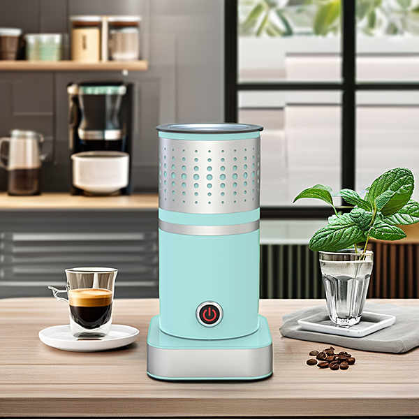 Zlepšete své dovednosti v latte art s strojem na mléčnou pěnu