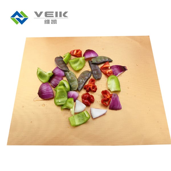 How a Cooking Mat Enhances Food Safety in Shared Kitchen Spaces