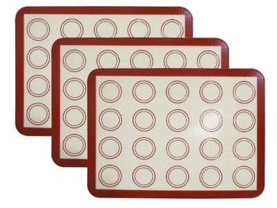 Proč laboratoře volí tepelně odolné silikonové podložky místo tradičních podložek