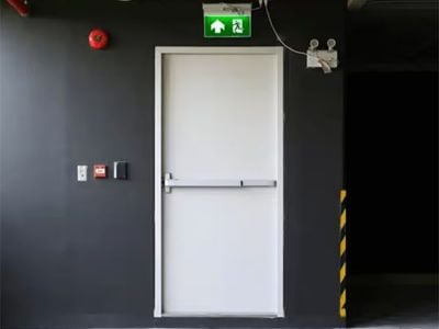 Comment les portes d'entrée en acier résistant au feu améliorent la sécurité des bâtiments