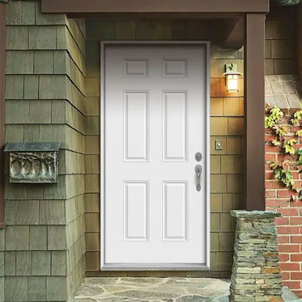 Les grandes choses sur les portes en bois :