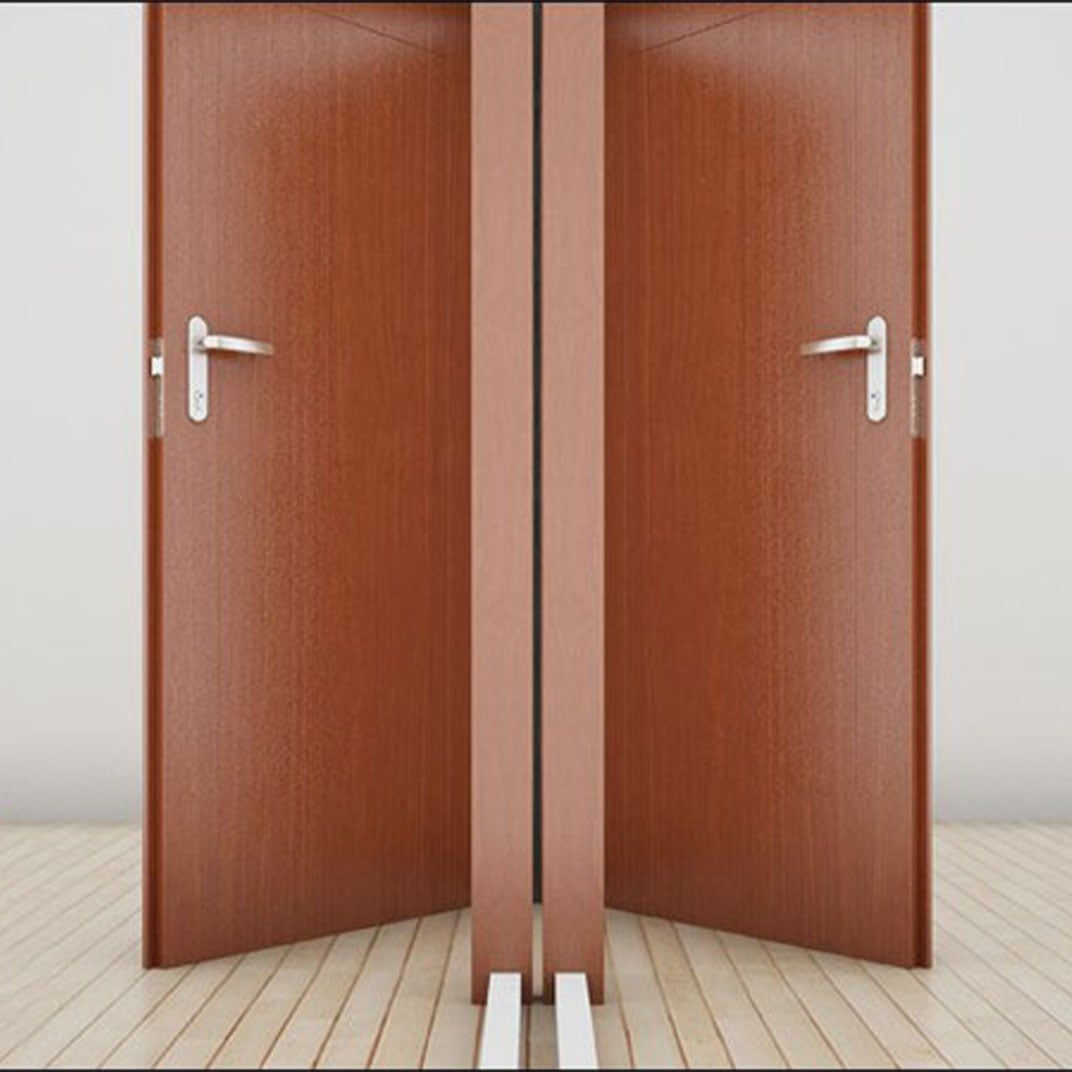 Interleading (Connecting) Hotel Room Doors & Frames