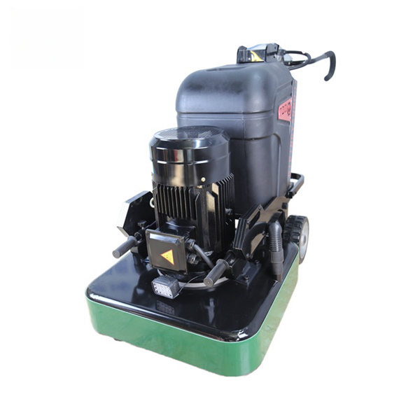 Đạt được bề mặt nhẵn và bóng với máy mài sàn