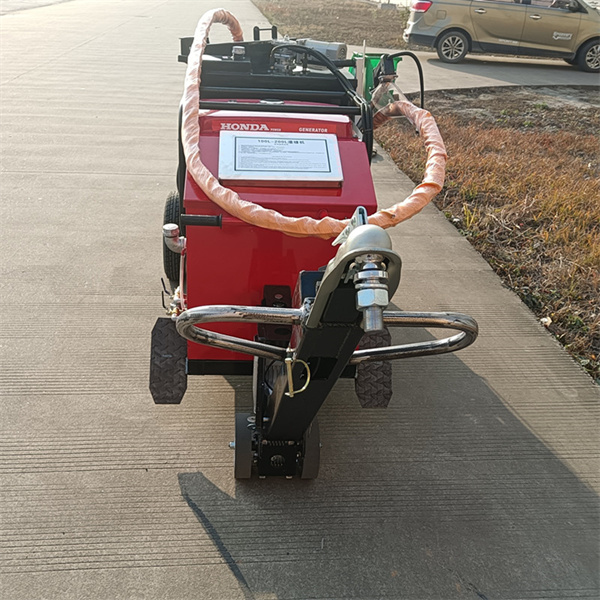 Tiết kiệm thời gian và tiền bạc với việc bịt kín vết nứt bê tông nhựa