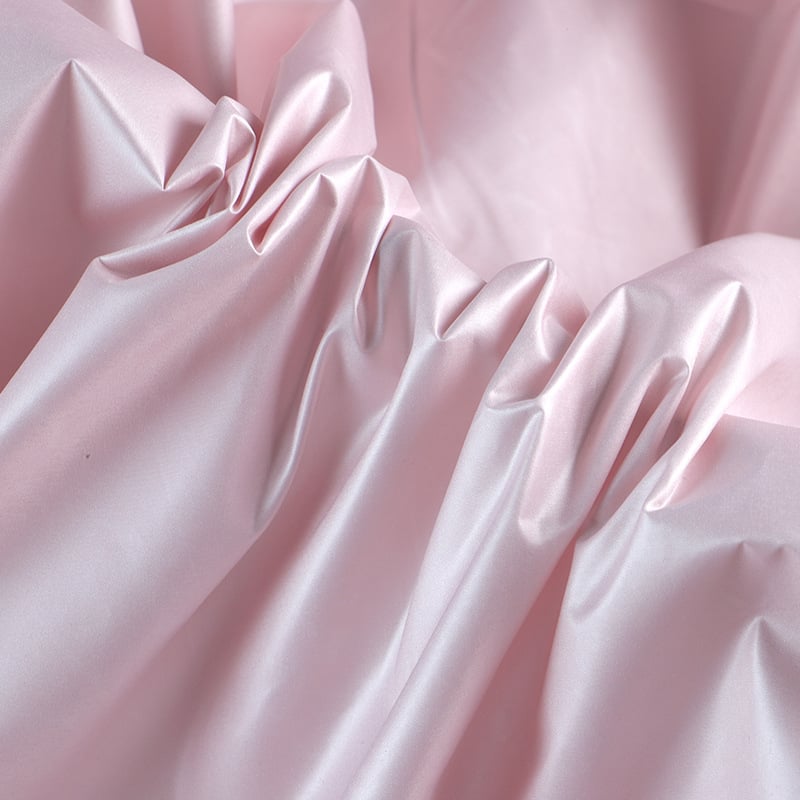 Soft and breathable 100%Polyester 400T 30D pongee Fabric for trench coat supplier