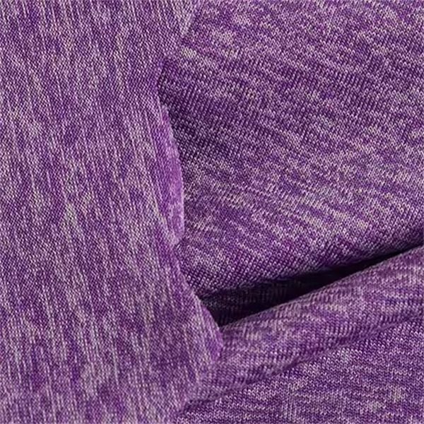 Utilisation du matériau en polyester pongée