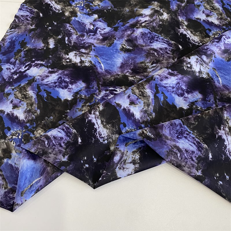 DWR windproof and breathable 100%polyester interlock print fabric for jacket details