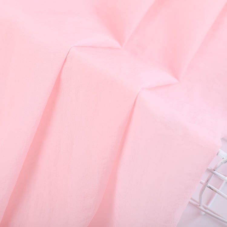 Customized 100% Nylon 380T 35gsm 20D Waterproof Down Proof Fabric for Outdoor Jacket manufacture