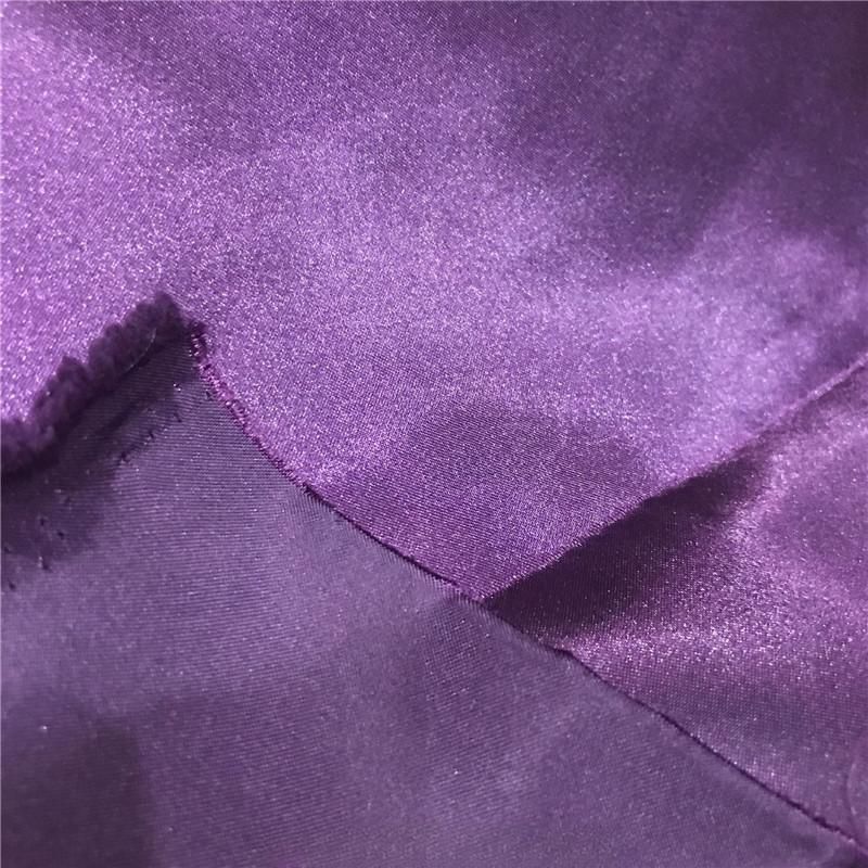 Tissu en satin de duchesse de haute qualité 100% polyester 75D*150D avec un toucher doux