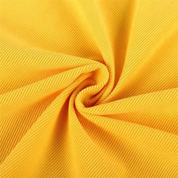 Comment utiliser le tissu en velours côtelé