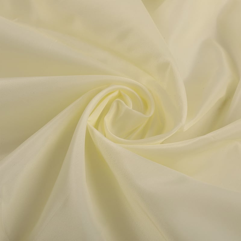 High quality 100%Polyester 80GSM 210T Taffeta Fabric for Garment lining supplier