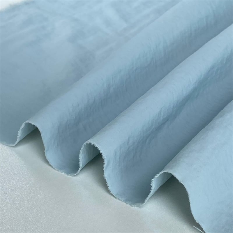 Waterproof 100% nylon 228T taslon crinkle fabric for outdoor wear manufacture