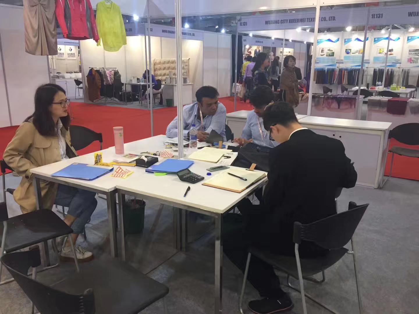 Nylon 320D nylon taslon with waterproof PU coating men winter jacket fabric factory