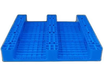 Choosing Plastic Pallets for Shipping: Load & Container Compatibility