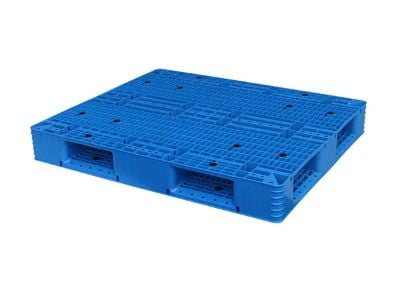 Shipping Plastic Pallets: Key Requirements for International Logistics