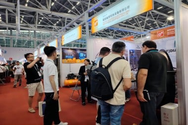 FJDIAMOND Shines at April 2024 Canton Fair, Showcasing Industrial Ceiling Fans and Gym Fans, Among Other Ventilation Products