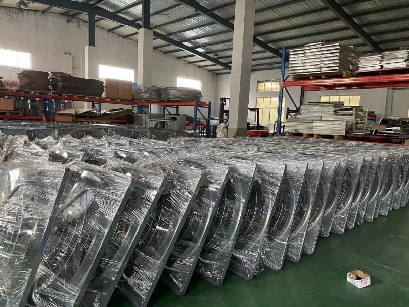 Galvanized sheet frame aluminum blades large air volume high speed 950mm round cowshed fan supplier
