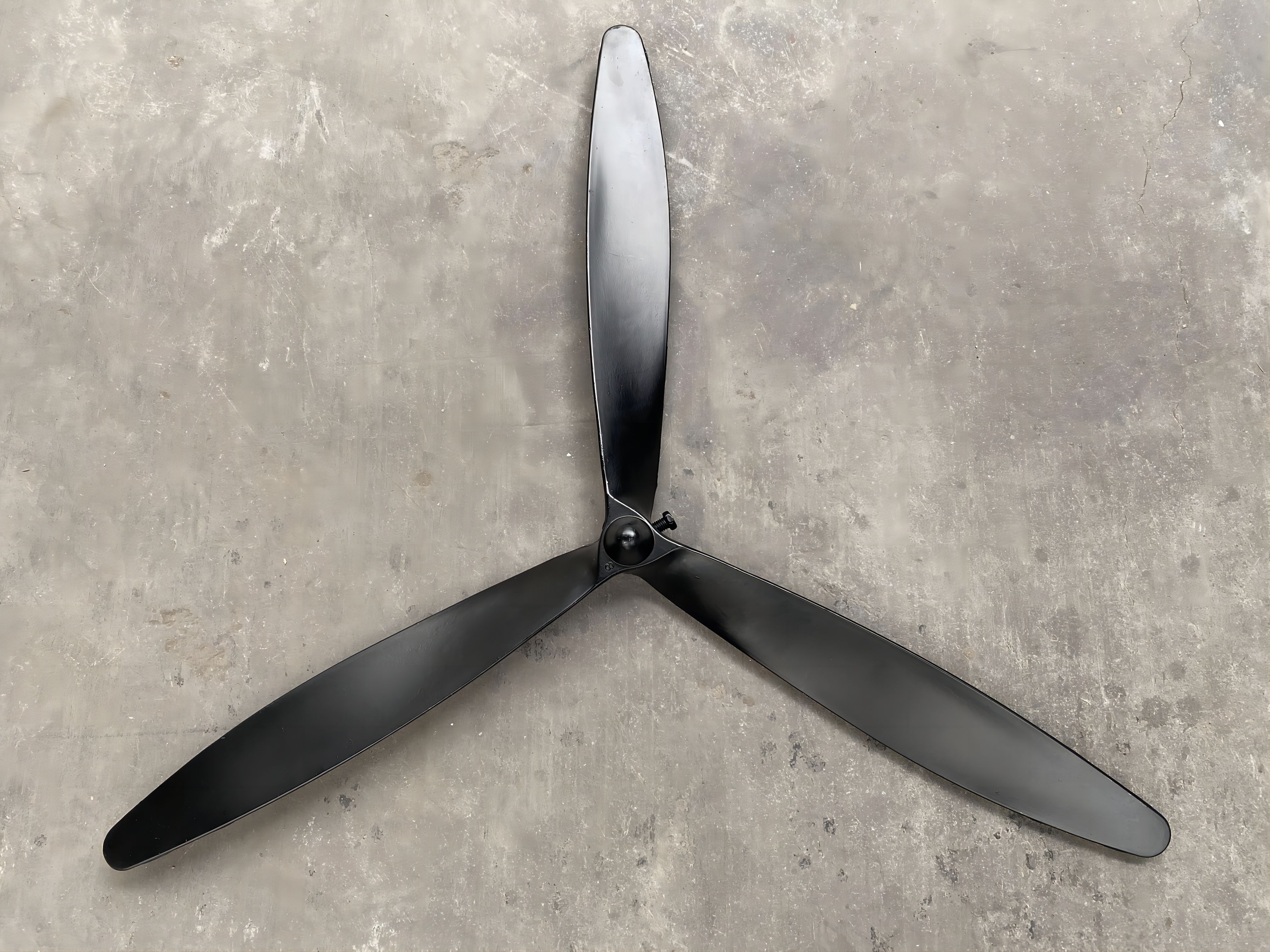 Galvanized sheet frame aluminum blades large air volume high speed 950mm round cowshed fan factory