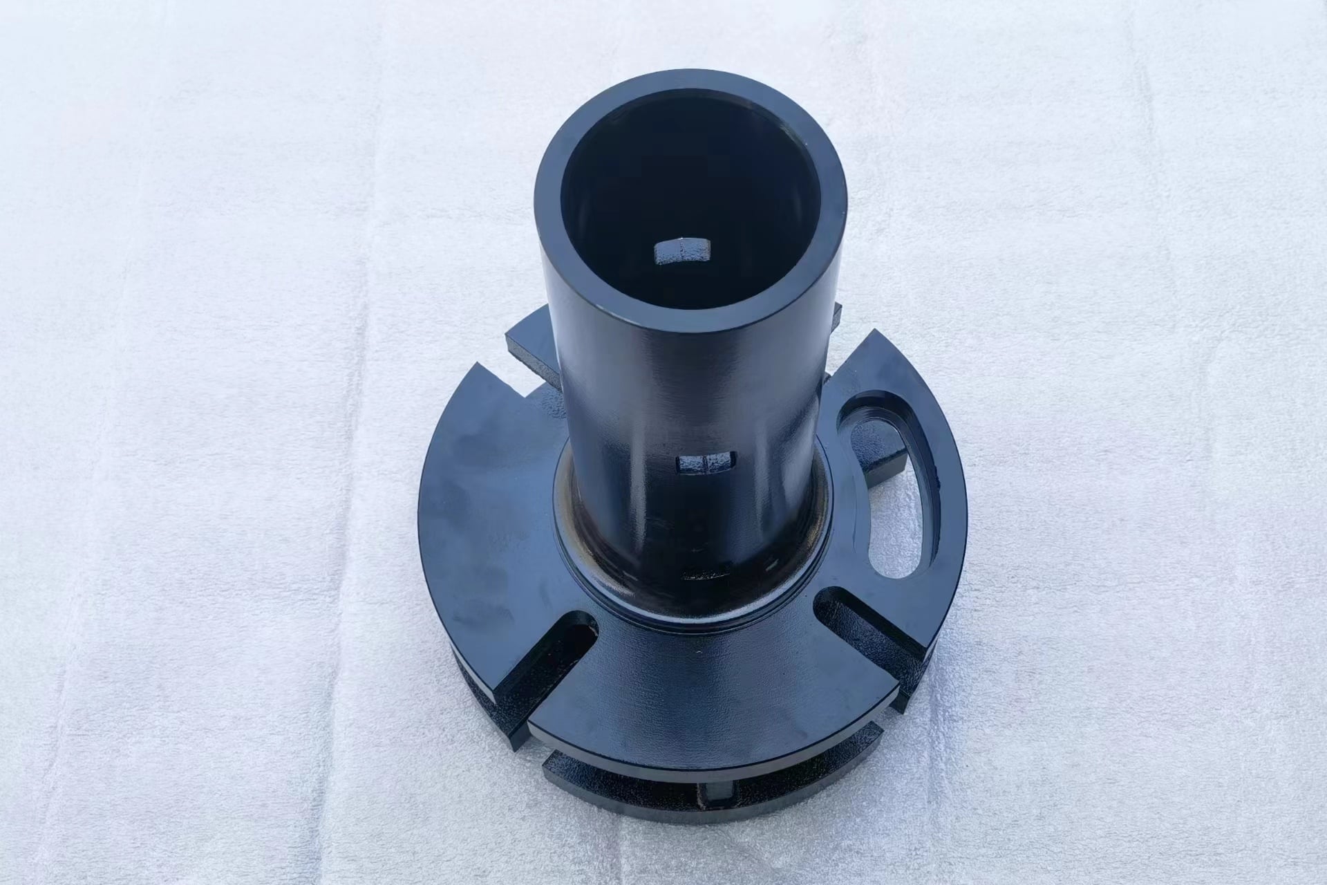 Custom flange cnc machining Cast Iron Foundry Grey Iron Casting Sand Casting deep water pump flange part GG25 GJL200 GJL250 factory