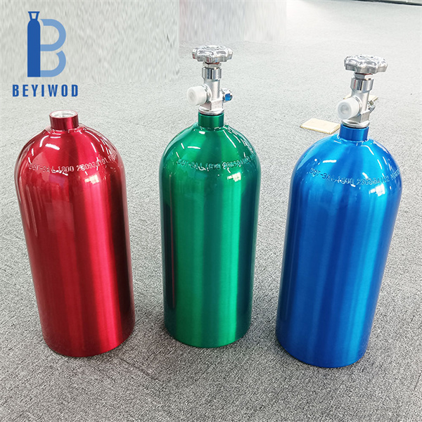 Stay ahead of the competition with our top-of-the-line 20lb CO2 tanks designed for industrial applications.