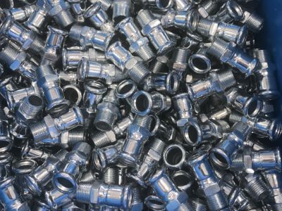 Carbon Steel vs. Stainless Steel: Which Press Fitting Suits Your Project