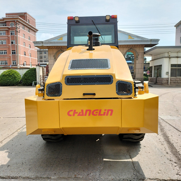 Comparing Different Types of Asphalt Vibratory Compactors