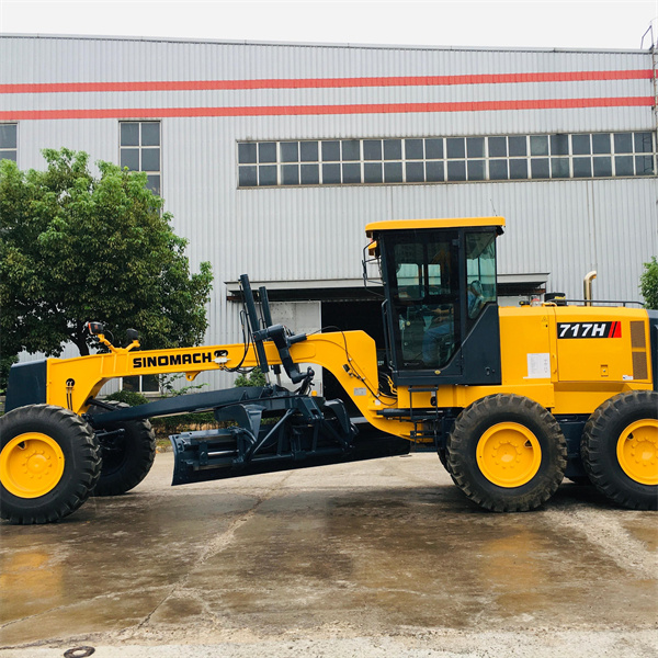 Maximize yields with a 4-row rice transplanter