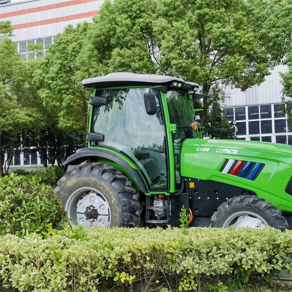 Transforme Seu Canteiro de Obras com o Poder e a Eficiência do Grader de Trator