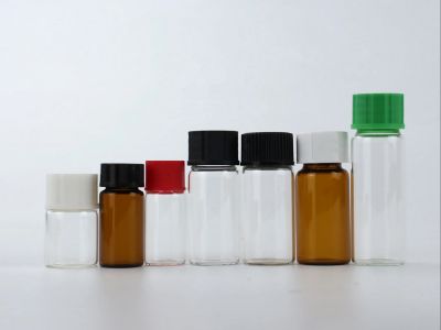 Les 10 principaux avantages de l'utilisation de flacons en verre pour l'emballage