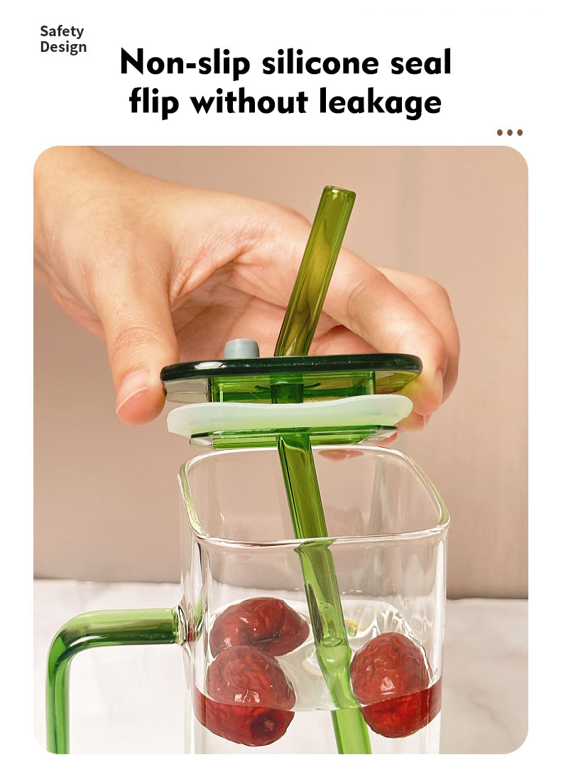 400ml or 14oz glass straw cups flower tea cup heat-resistant glass straw cups with bamboo lid manufacture