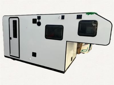 Fold-Out vs. Slide-Out: Comparing the Latest Pickup Camper Innovations